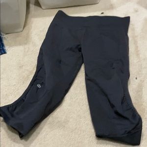 Lululemon leggings Capri